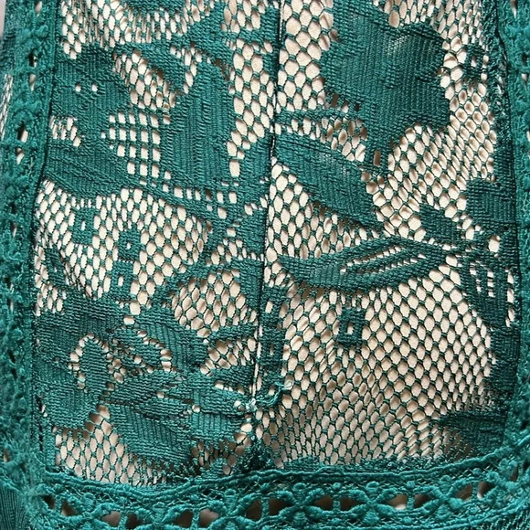 Venus Lacy Green Maxi Dress Size 2 - Picture 4 of 7